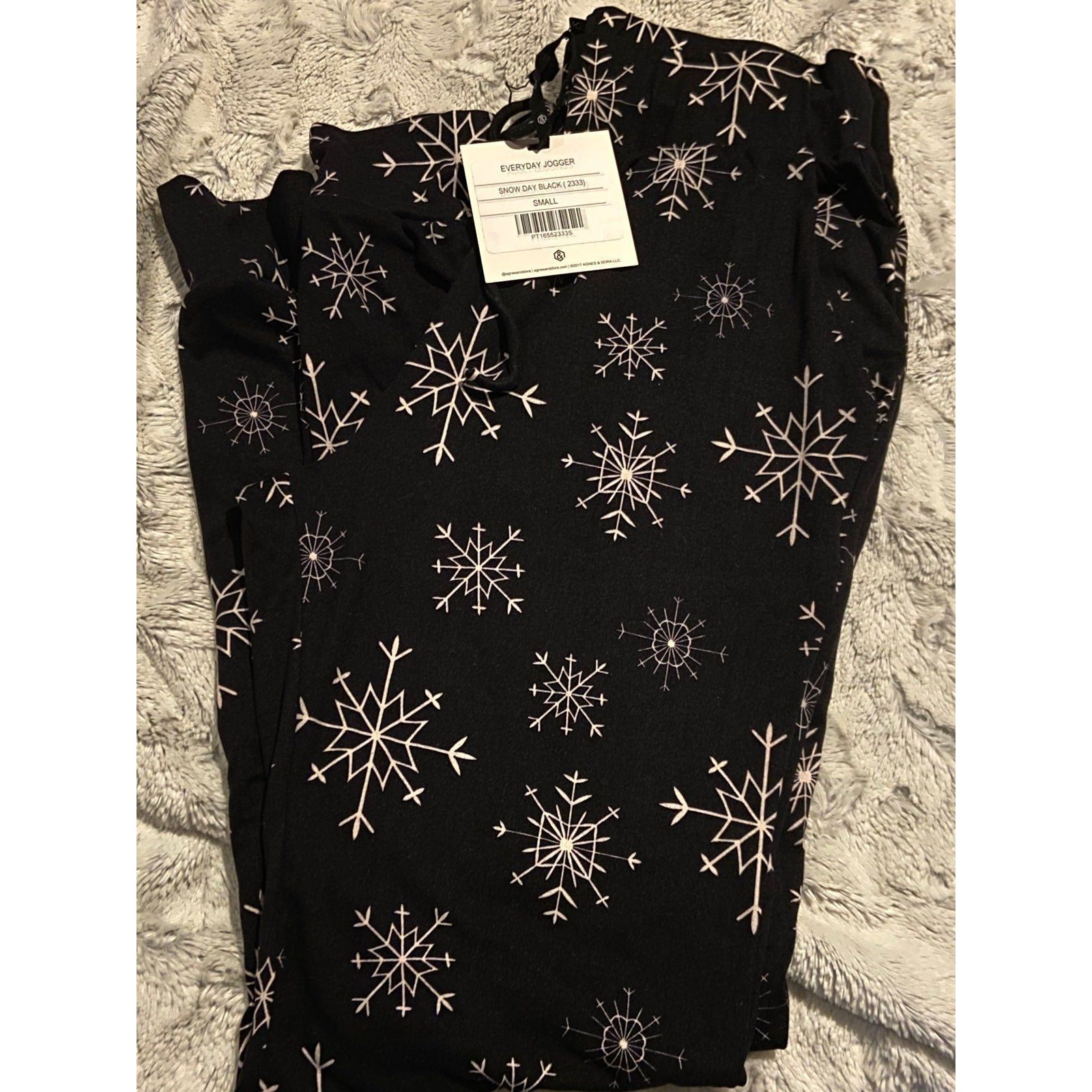 Womens Joggers Womens Sweatpants Pockets Womens Small Buttery Soft Snowflake New